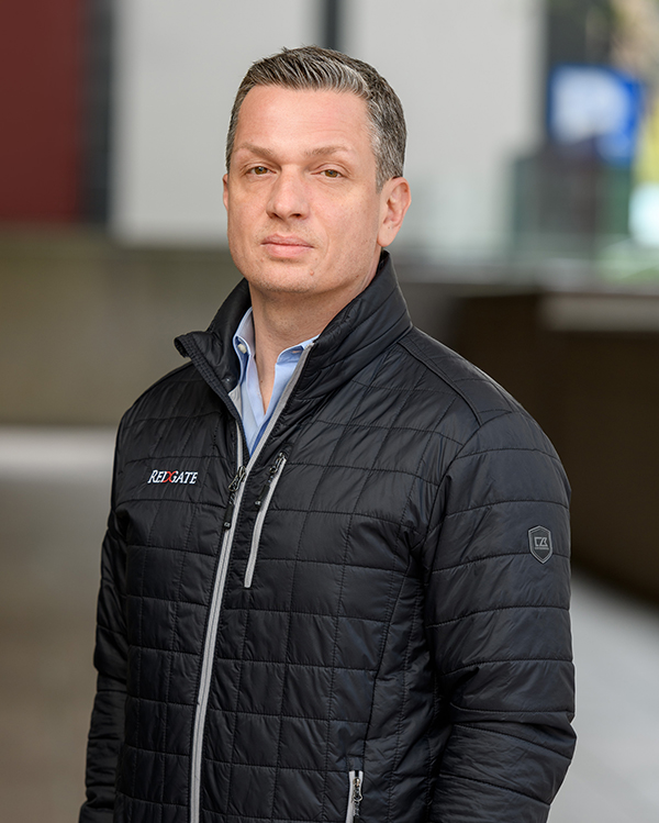 Damian Szary